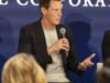 O CEO da Paramount, David Ellison, diz que a fusão da Warner ainda está no caminho certo