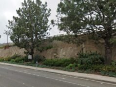 O motorista morreu em um estacionamento de Laguna Beach. Esta não é a primeira vez