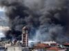 Incêndios florestais assolam Portugal, Grécia e Espanha enquanto as autoridades gregas alertam sobre fumo tóxico