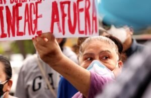Dica, a raiva reina na prefeitura de Boyle Heights por causa do incêndio em um armazém
