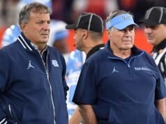 UNC colocou Michael Lombardi, o GM da equipe de Bill Belichick, em licença
