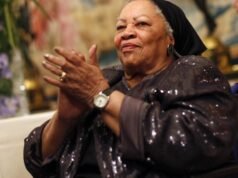 Como Toni Morrison relê a história cronológica dos Estados Unidos
