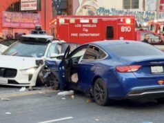 Várias pessoas ficaram feridas na colisão envolvendo Waymo