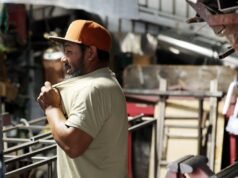 A linhagem foi citada pelos reguladores pelo cheiro de carne podre que permeia Boyle Heights