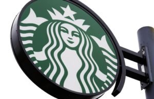 Starbucks está apostando em IA para substituir softwares da Microsoft e IBM