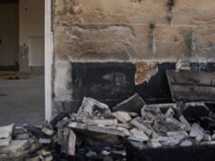 2 mesquitas na Cisjordânia foram queimadas em meio à violência da população