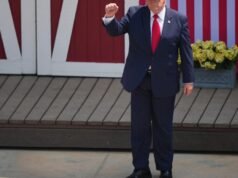 Trump e os republicanos estão voltando aos ataques comunistas aos democratas antes das eleições de meio de mandato