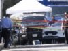 Dois homens tentaram roubar um policial fora de serviço de Long Beach sob a mira de uma arma, provocando o tiroteio