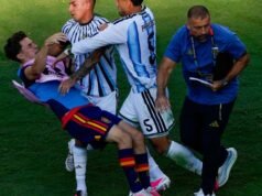 A Argentina perdeu mais que a final da Copa do Mundo. Classe e costumes perdidos