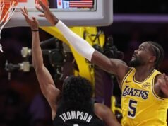 Lakers trocam Deandre Ayton com Wizards por Jaden Hardy, escolha do draft