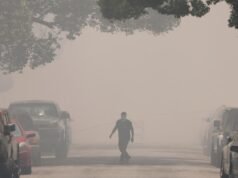 As visitas ao pronto-socorro aumentaram durante o incêndio no armazém de veneno de Boyle Heights