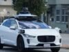 Waymo denuncia adolescentes por mau comportamento e os entrega à polícia