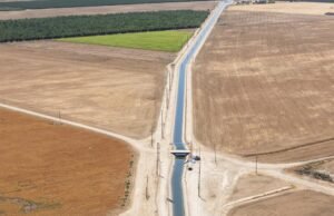 À medida que as restrições hídricas atingem os agricultores, a energia solar faz sentido