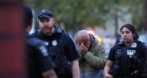 Polícia procura segundo suspeito após tiroteio em festival gastronômico de Seattle que deixou 3 mortos