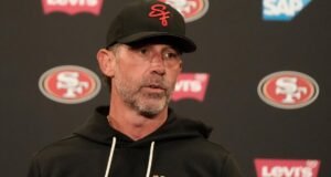 Prevenção de acidentes de carro do técnico do 49ers, Kyle Shanahan
