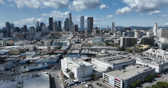 urlhttps3A2F2Fcalifornia-times-brightspot.s3.amazonaws.com2F9e2F112F7a5abf9f48d8a7126dabf72c.jpeg