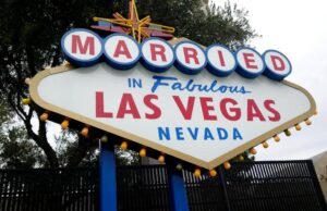 Ela era casada com vários homens em Las Vegas, alguns ao mesmo tempo, disse a polícia. É amor ou dinheiro de jogo?