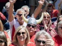 Os Vikings de Solvang estão arrecadando dinheiro para ajudar aqueles que estão sobrecarregados com dívidas médicas