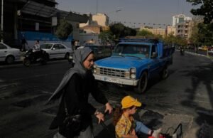 Os Houthis dispararam mísseis e drones contra a Arábia Saudita para ataques a cidades do Iêmen