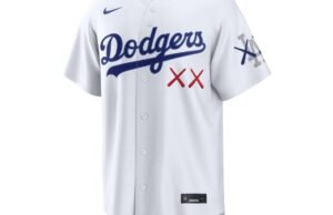 A colaboração dos Dodgers com o KAWS colocará o ‘XX’ exclusivo do artista nas mercadorias
