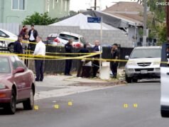 A bala entrou pela janela, matando a mãe de LA enquanto ela dormia