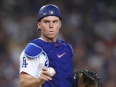 Com Will Smith fora por tempo indeterminado, os Dodgers precisam trocar por um apanhador