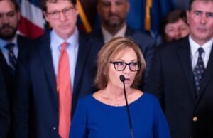 Darline Graham diz que concorrerá a um mandato completo na cadeira de Lindsey Graham na Câmara
