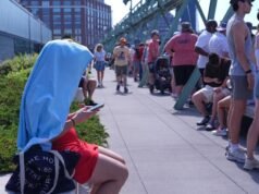 Calor nas férias e tempestades provocam 3 mortos em Wisconsin e cortes de energia
