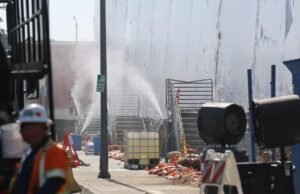 Multado por condições ‘insalubres’ após incêndio em Boyle Heights