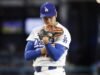O joelho de Shohei Ohtani está causando grandes problemas para os Dodgers