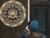 As batidas do FBI têm como alvo o supervisor do condado de San Bernardino e vereador de Ontário