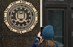 As batidas do FBI têm como alvo o supervisor do condado de San Bernardino e vereador de Ontário