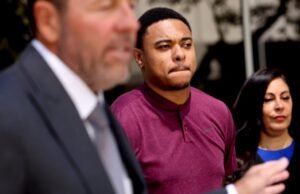 LAPD retém a identidade do policial em tiroteio fatal com cães em Canoga Park