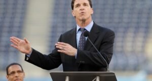 O ex-astro do Chargers Billy Ray Smith Jr. morre aos 64 anos, família culpa CTE