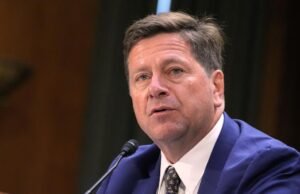 Jay Clayton, indicado de inteligência de Trump, enfrenta democratas nas eleições de 2020
