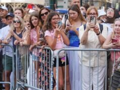Casamento de Taylor Swift-Travis Kelce: fãs de casamento em Nova York lotam o Madison Square Garden
