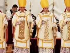 O Vaticano excomungou os bispos e padres cismáticos e alertou os seus seguidores